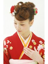 ゲッカビジン(GEKKABIJIN)&nbsp;着物レトロかわいいアップ《ヘアセット&着付 GEKKABIJIN》