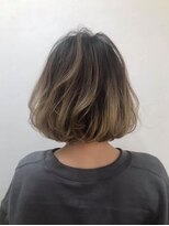 ログベアー(LOG BEAR)&nbsp;ふんわりボブミディ