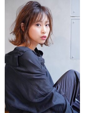 ケイト(kate) 【kate】大宮 愛され外ハネミディ×フォギーベージュ