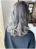 ブルージュからシルバー ナチュラルグラデーション