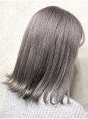 ホワイトグレー