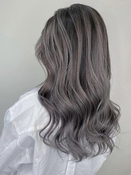 ロンド レア 天神大名店(Lond Le’a) バレイヤージュ/デザインカラー/アースカラー