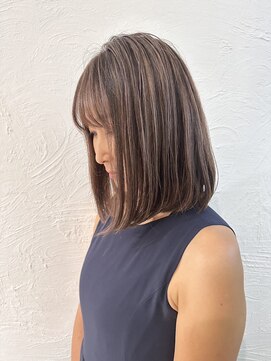 ヴィップルーム(viproom) マッシュショート/アッシュカラー/ツヤ髪スタイル/黒髪スタイル