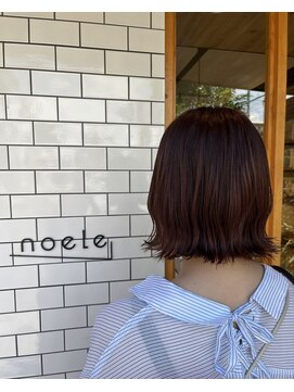 ノエル(noele) 切りっぱなしボブ×秋カラー