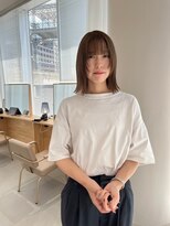 イノセントヘア(innocent.hair)&nbsp;顔まわり小顔ぱっつん前髪ミディアムレイヤー外ハネ