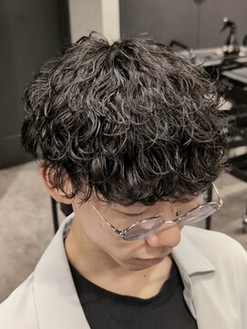 プルーブトウキョウ 渋谷(PROVE TOKYO) メンズカット　波巻きスパイラルパーマ