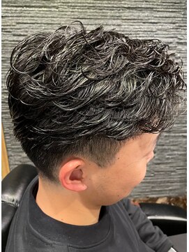 ヒロギンザバーバーショップ 丸の内店(HIRO GINZA BARBER SHOP) かきあげニュアンスパーマ