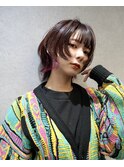 ショートウルフ　レイヤー　イヤリングカラー　ウルフカット