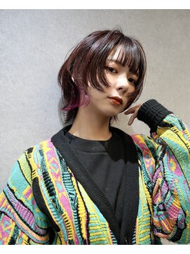 リラス 博多(rilas) ショートウルフ　レイヤー　イヤリングカラー　ウルフカット