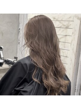 アポロ 横浜駅店(apollo) セルフブリーチ履歴グレージュカラーレイヤーシルキーベージュ