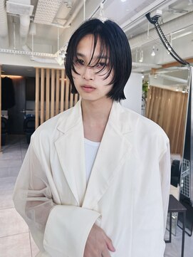 メゾンアクア 表参道(Maison ACQUA) =メンズボブ/スパイキーショート/フェザーパーマ／MEN’S HAIR