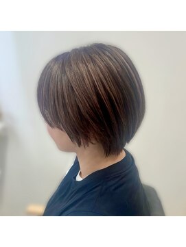 リラ(Lila) ◯コントラストハイライト×くすみベージュ◯