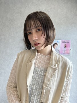 リベラルヘアー(Liberal hair) olive beige×前髪顔周りカット