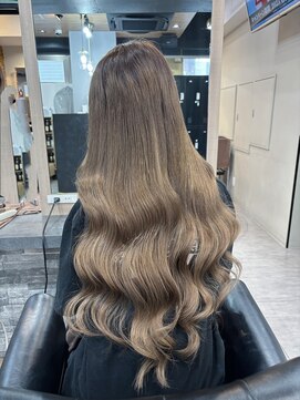 ラピス 横浜(Lapis) ミルクティーベージュシールエクブリーチカラーレイヤーカット