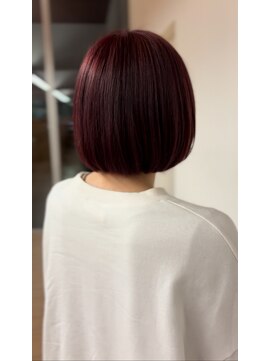 ファースト 長町店(first) ツヤ感引き立つ、大人ボルドーカラーボブ