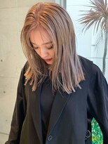 ヒュエ 表参道(Hue) ベージュカラー/ブリーチ/レイヤーカット/髪質改善._.