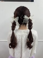 ケイバイミシェリー(kei by misherry) 編み込み三つ編みツイン