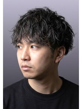 ウエストサイドカットクラブ(West Side Cut Club) 波打ちツイストスパイラルパーマ