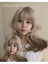 イェッカ パビル(YECCA pabil) ホワイトベージュからブラウンの裾カラー(ブリーチ2回~)