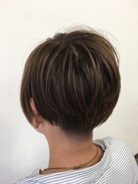 クアトロ グランシュ 川崎店(QUATRO × GranCieux) 攻めボブ