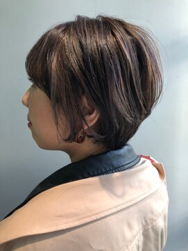 サングース(Sungoose) sungoose tokyoネオウルフ毛先パーマフォギーベージュ耳かけ