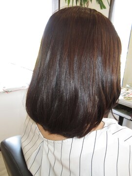 コア フィール ア デイ(COIFFURE A DAY) 【見附今町】M3Dセミロング