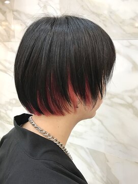 ティンク 関内(Tink) インナーカラー*濃いめのピンクで個性的に♪/本山美幸