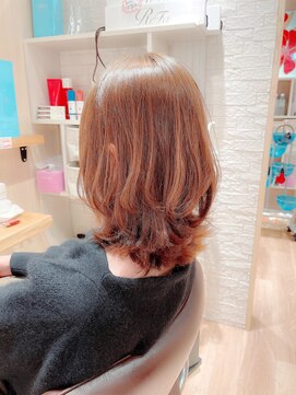 ミッシェル アフロート(michelle afloat) 10代20代30代40代50代60代ひし形外ハネレイヤーもCカーブカット