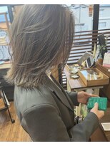 バンビ プライベート サロン(Bambi private salon)&nbsp;カーキハイライトレイヤーミディアム*** Bambi 丸山健介