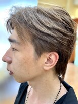 アルチザン(ARTISAN) 【ウルフカット】ツーブロセンターパート×ウルフ