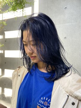 ヴァーディ オモテサンドウ(Vardy omotesando) ブリーチダブルカラーネイビーカラー韓国巻き髪