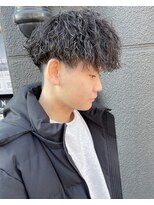 フリーク バーバーショップ 都島店(FREAK BARBER SHOP) 黒髪王道マッシュ縦落ちツイストスパイラルパーマ