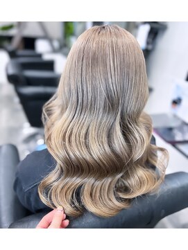 エイトヘアー(Ei8htHair) ミルクティーベージュ