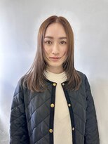 フィル(fil)&nbsp;レイヤーカット／シアーベージュ