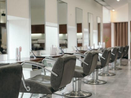 ヘアーメイク ジール 犬山本店(Hair Make Zeal)の写真