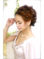 ヘアメイクサロン シャルメ(Hair Make Salon CHARMER) 結婚式やパーティーに♪ねじり華やかアップスタイル