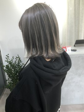 フー(fu.) グレージュバレイヤージュ