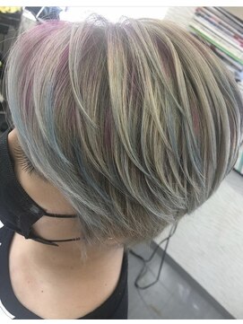 マドゥーズ ヘアショップ(Madoo's hair shop) グラデーションポイントカラー