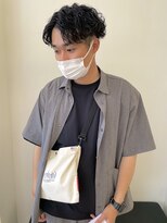 クララ サカエ(CLALA Sakae LA.DONNA group)&nbsp;センターパート波パーマ