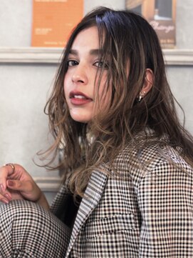 エイチ(H eitf) 【Hエイチ原宿/庭田祥宏】イルミナカラー 抜け感レイヤー