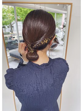 シー(thee) タイトアレンジ