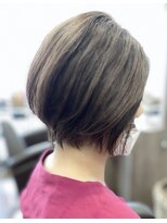 ナトゥーラ 滝ノ水店(Natura)&nbsp;前下がりショートボブ