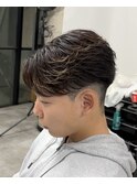 フェザーショートパーマ/メンズ/刈り上げ/眉毛/ツイスト