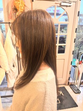 スアバイキキ(SuA by kiki.) 美髪/ワイドバング/外ハネボブ/イメチェン[千葉]