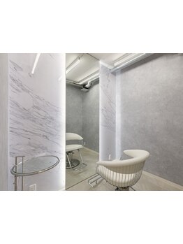 プライベート空間で自分だけの時間をお過ごしください*韓国風スタイルやレイヤーカット、髪質改善はお任せ