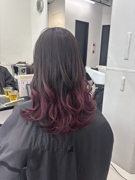 アライブ ハラジュク(ALIVE harajuku) 【ALIVE 夕貴】レッドグラデーションカラー