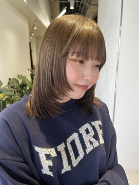 リル 茅ヶ崎(Liru:) 【河野凜】フェイスレイヤー×オリーブベージュ