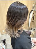 ベージュグラデーション