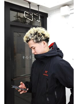 ウェルネス(Wellness) 金髪Buddha 仏陀