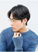 曲がる縮毛矯正で作るニュアンスパーマ/センターパート/メンズ